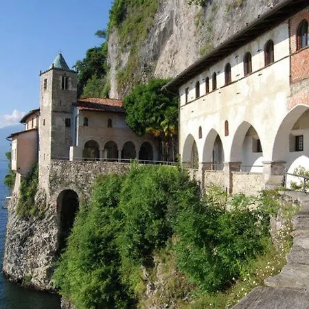 Comfortable Cottage In Castelletto Sopra Ticino Near River Holiday home *